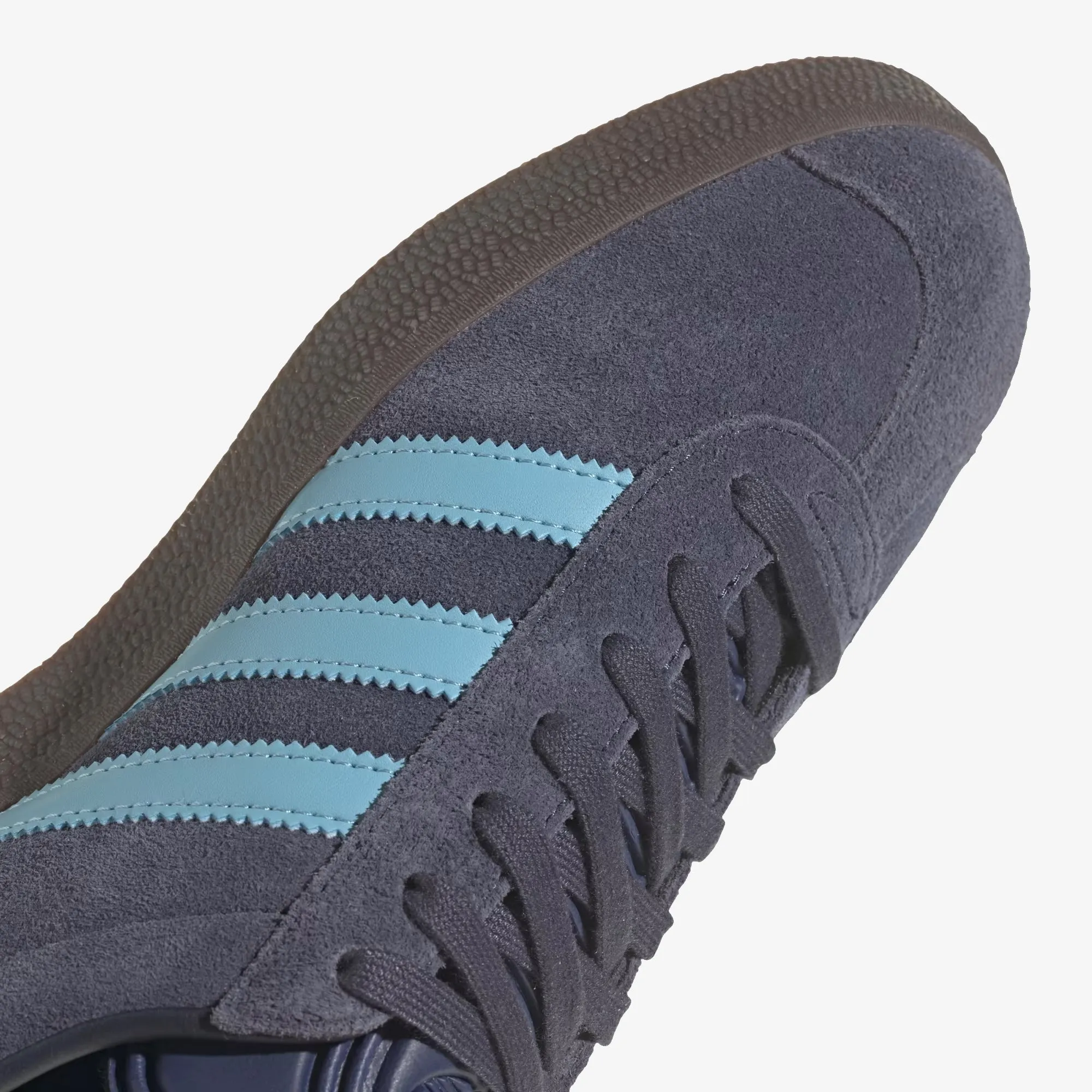 Adidas Originals | GAZELLE  { SHADOW NAVY /CLEAR BLUE/GUM
