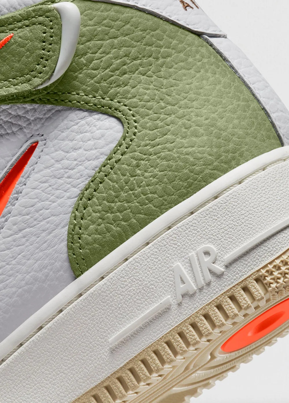 Air Force 1 Mid '07 QS Sneakers