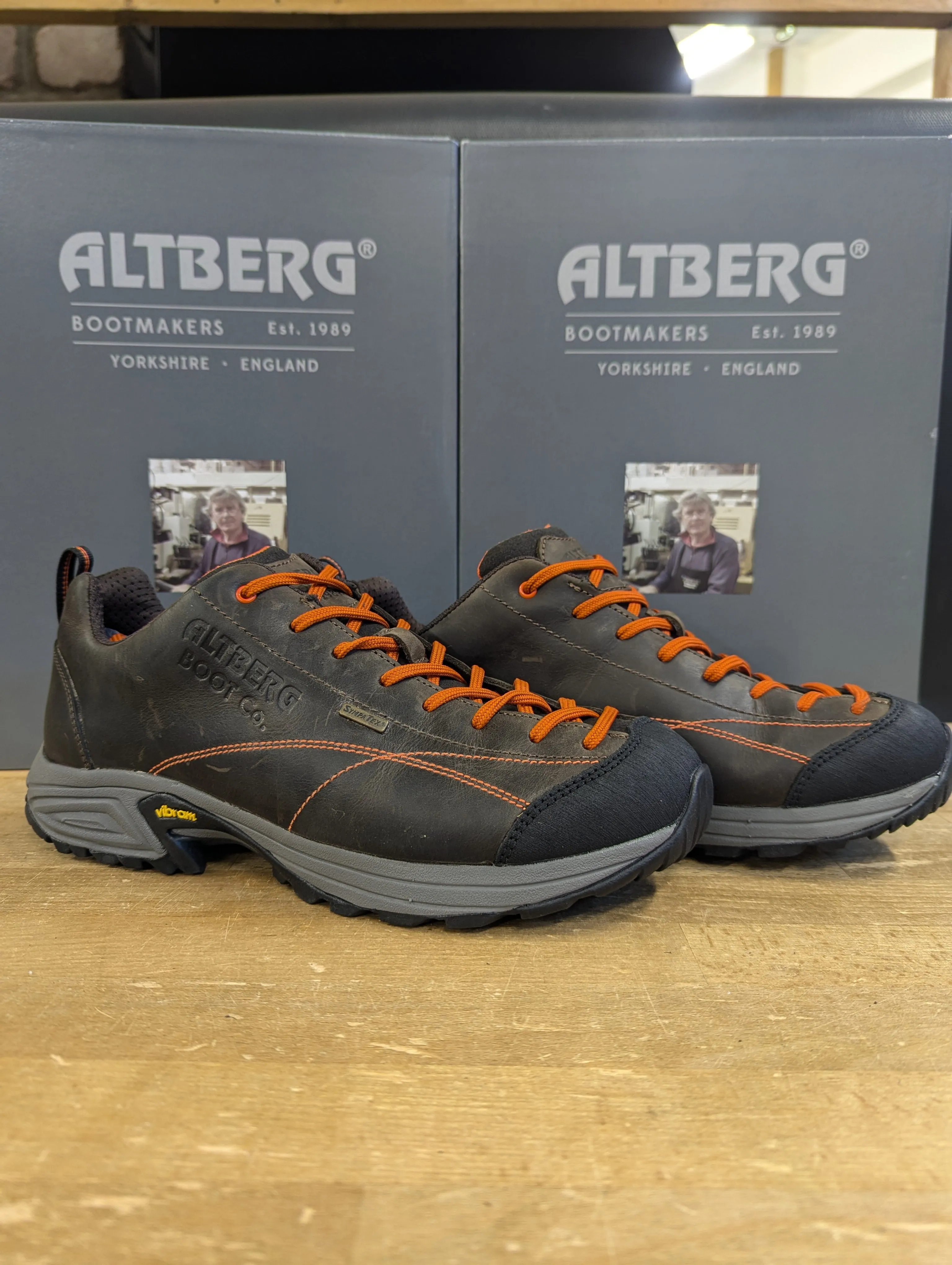 Altberg Skipton Unisex Shoe