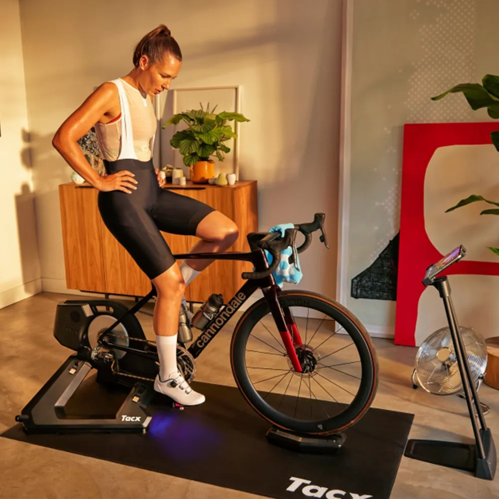 Garmin Tacx NEO 3M Smart Trainer. Direct-drive Smart Trainer with Pre-installed SHIMANO/SRAM 11-speed Cassette (010-02808-60)