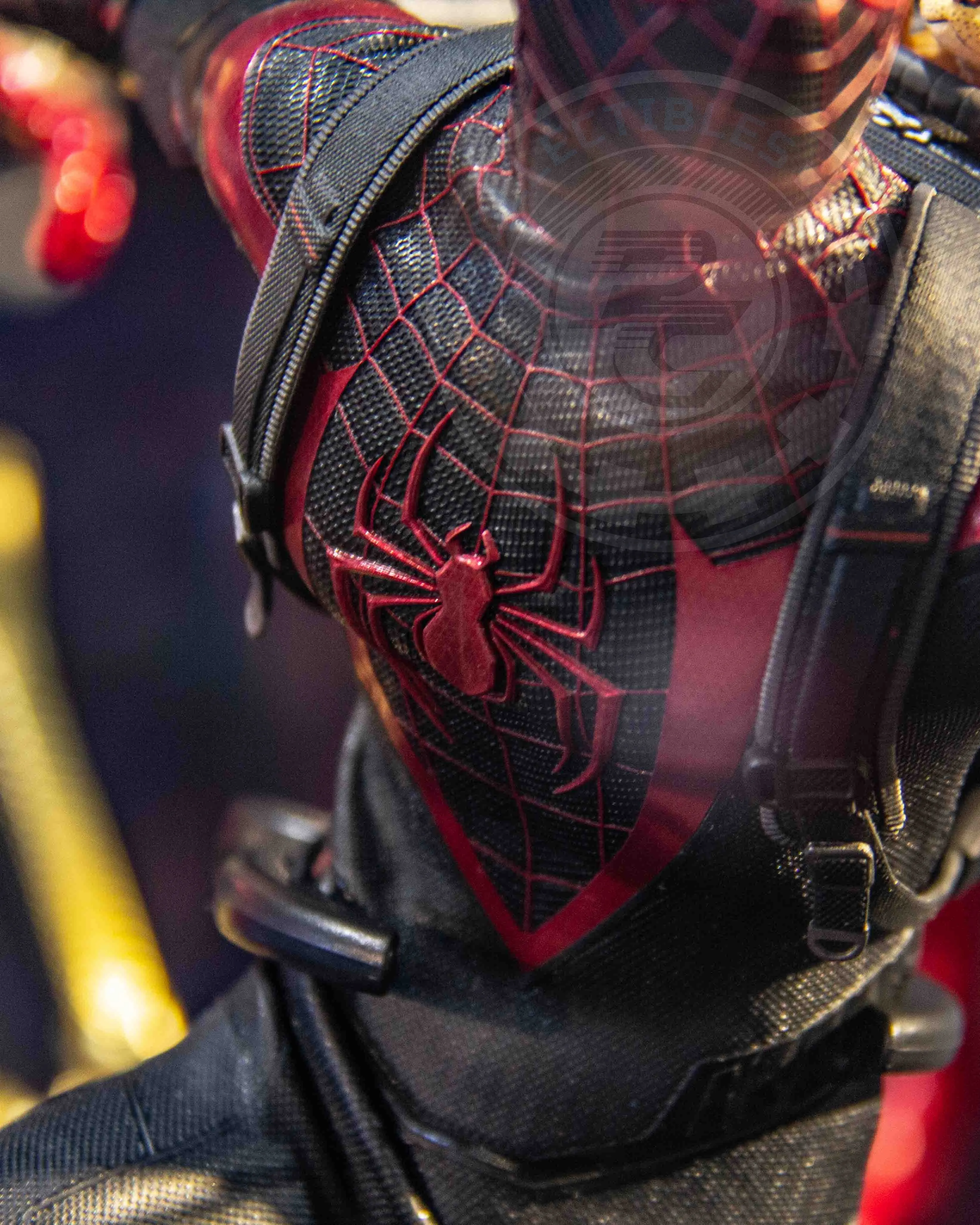 Hot toys VGM46 Spiderman PS5 Spiderman Miles Morales