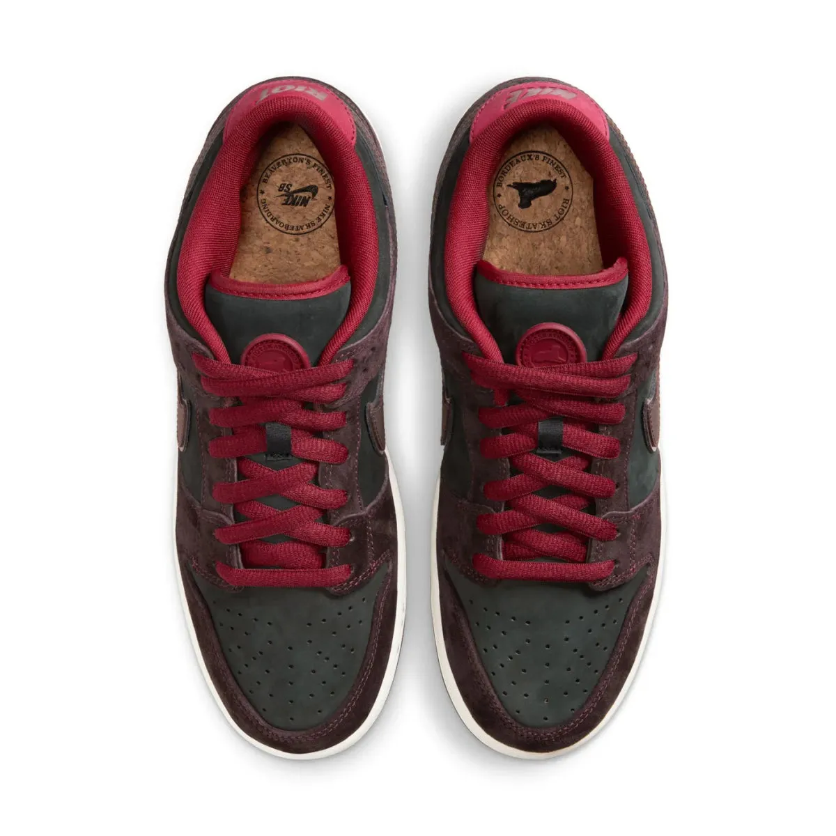 Nike SB Dunk Low Pro in Mahogany/Dark Beetroot-Team Red-Sail