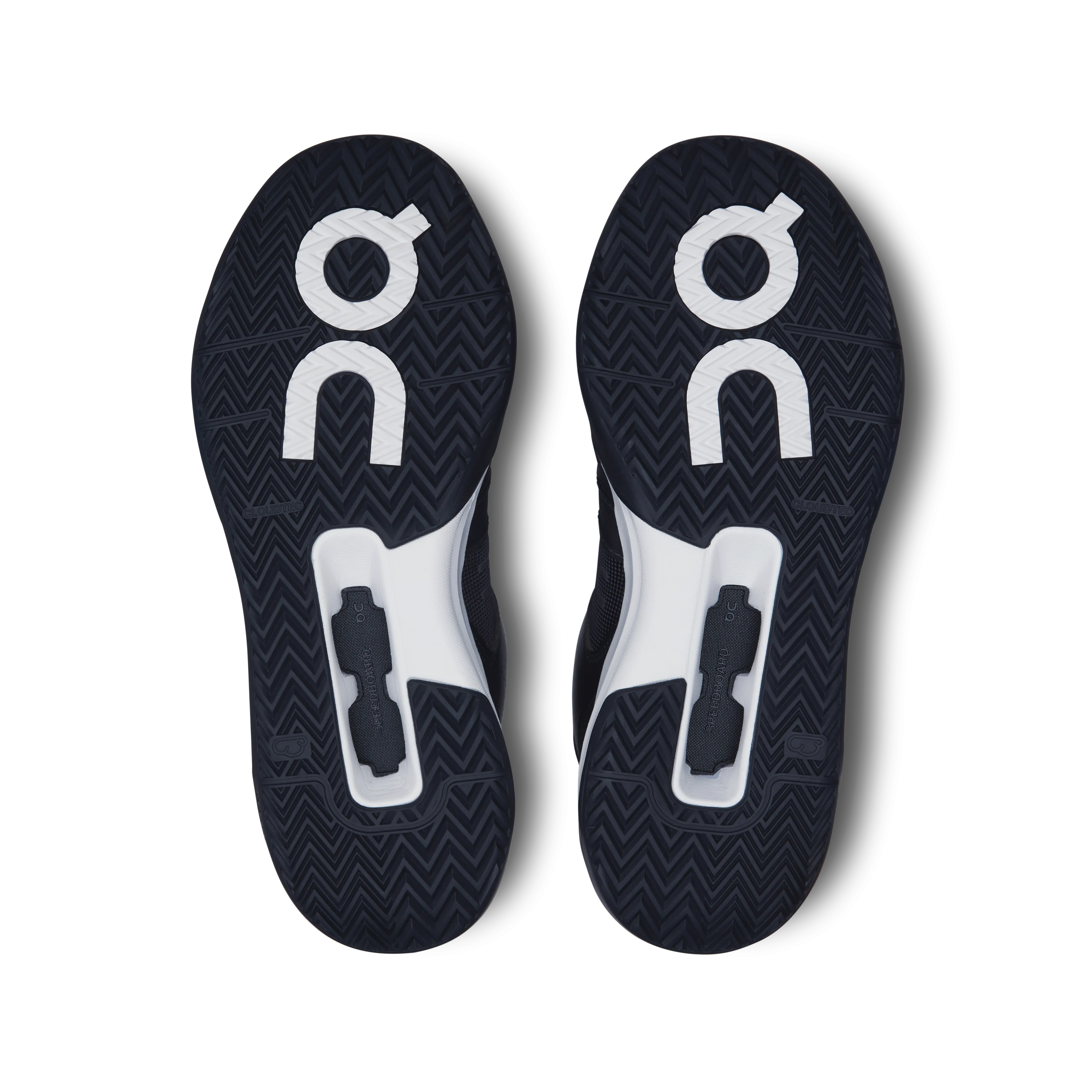 On The Roger Clubhouse Pro Mens Tennis Shoes (Black/White)