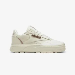 Reebok | WMN'S CLUB C DOUBLE GEO  { CHALK WHITE