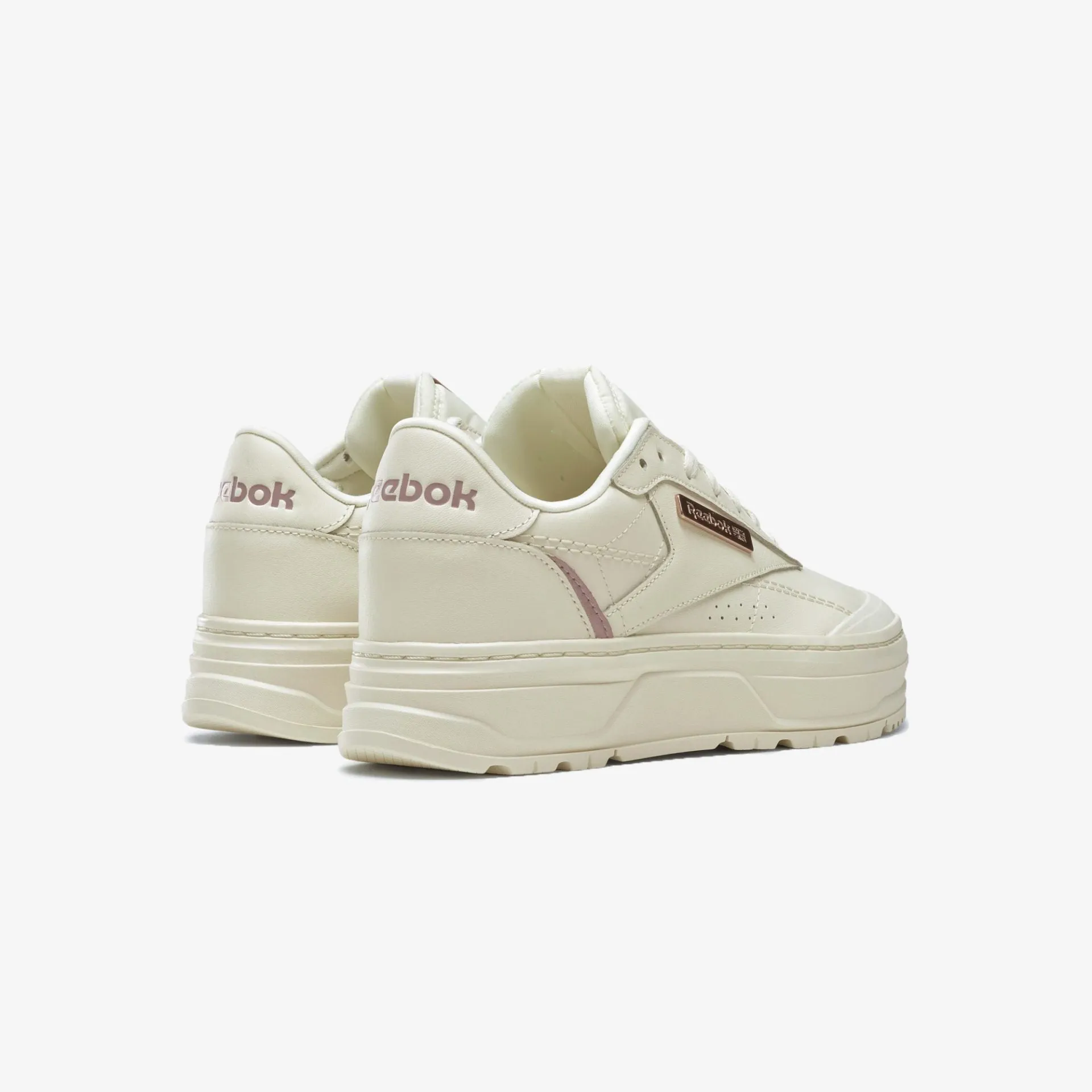 Reebok | WMN'S CLUB C DOUBLE GEO  { CHALK WHITE