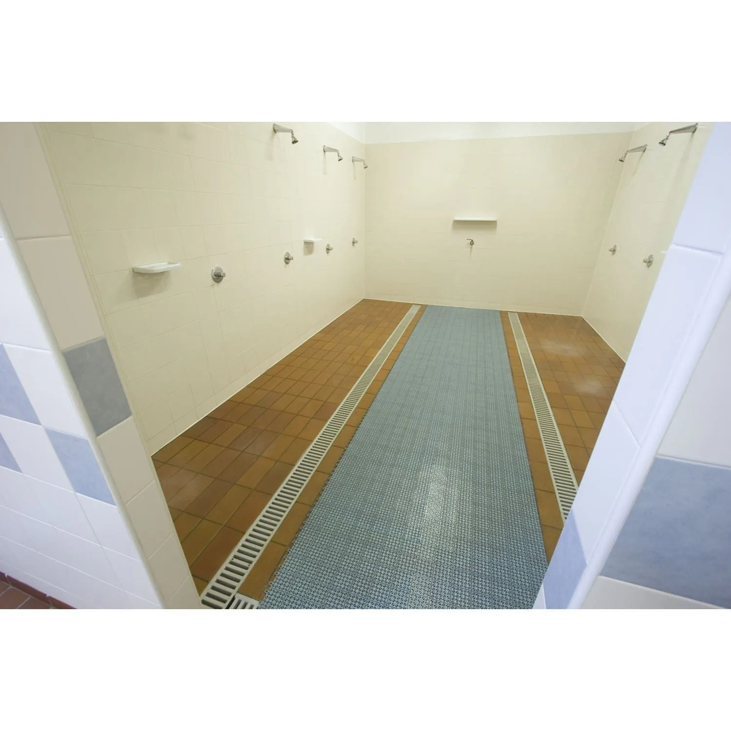 Riverstone | MONT 20' Greenhouse Interlocking Flooring System - 54 Tiles Kit