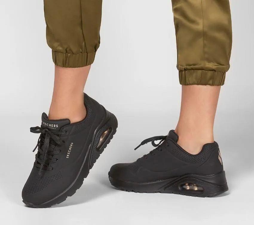 Skechers 'Uno Stand On Air' - Black Black Sole
