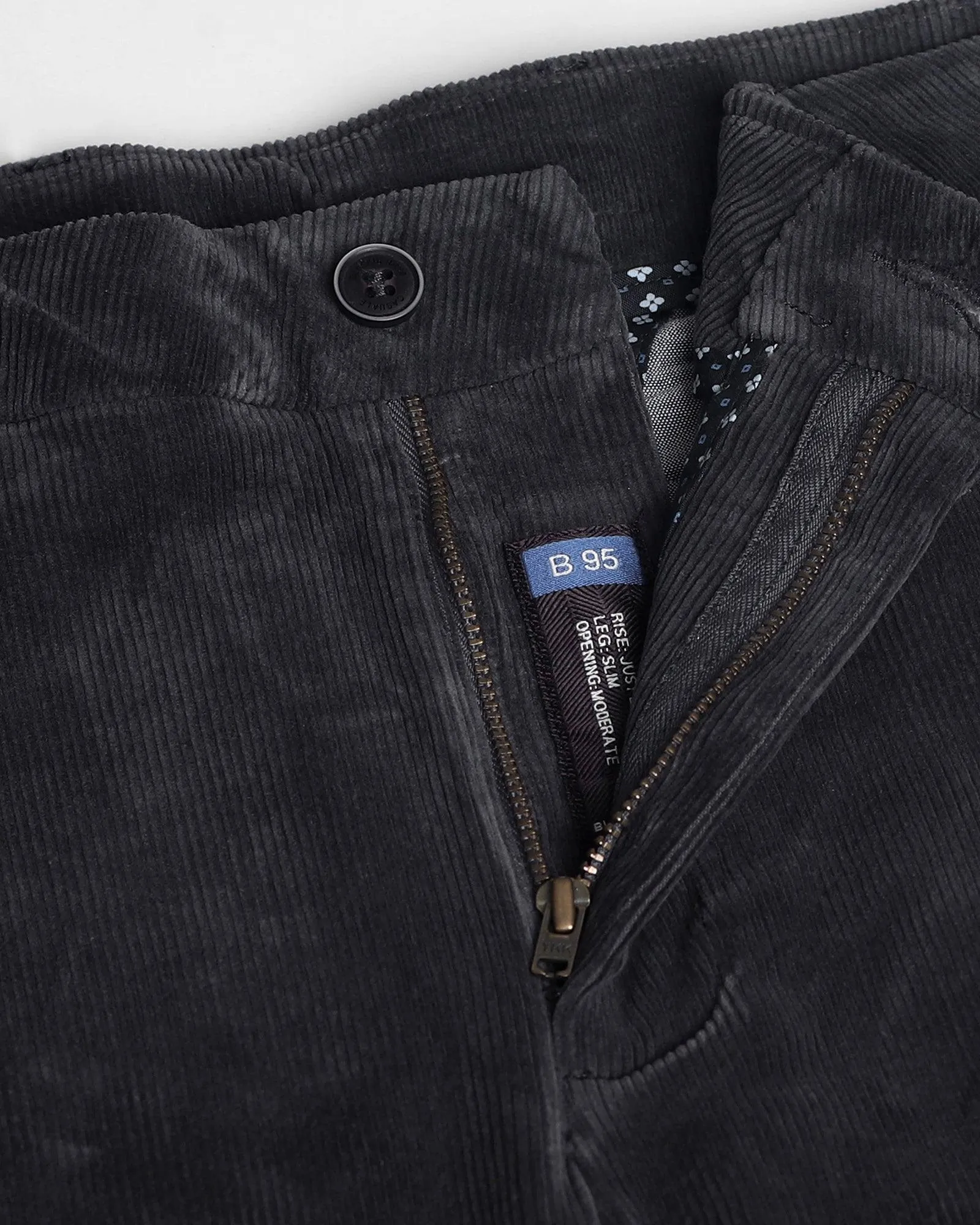 Slim Comfort B-95 Casual Charcoal Textured Khakis - Mag