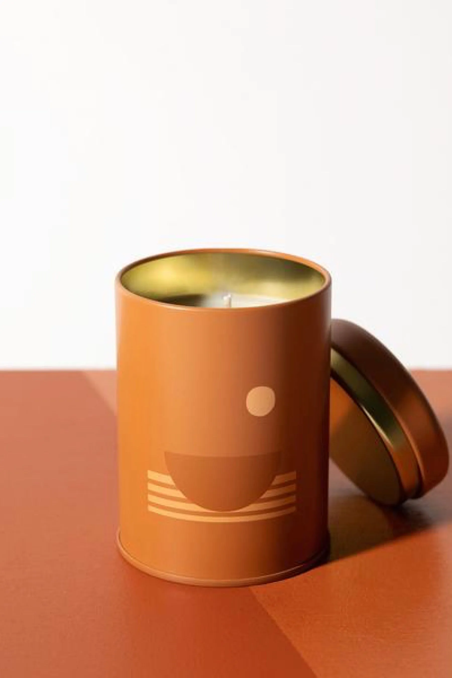 Swell Candle