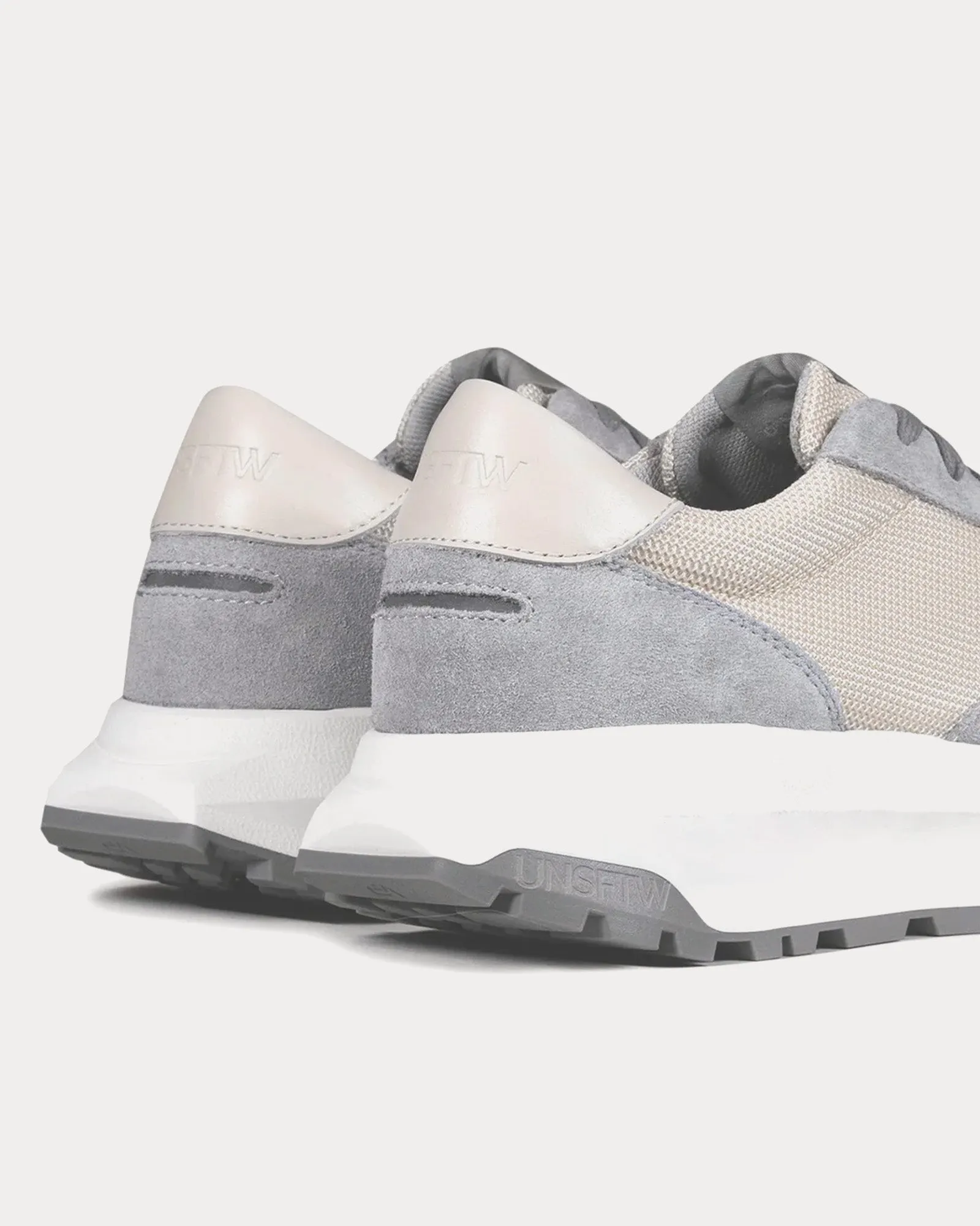 Trinity Leather & Suede Off White / Grey Low Top Sneakers