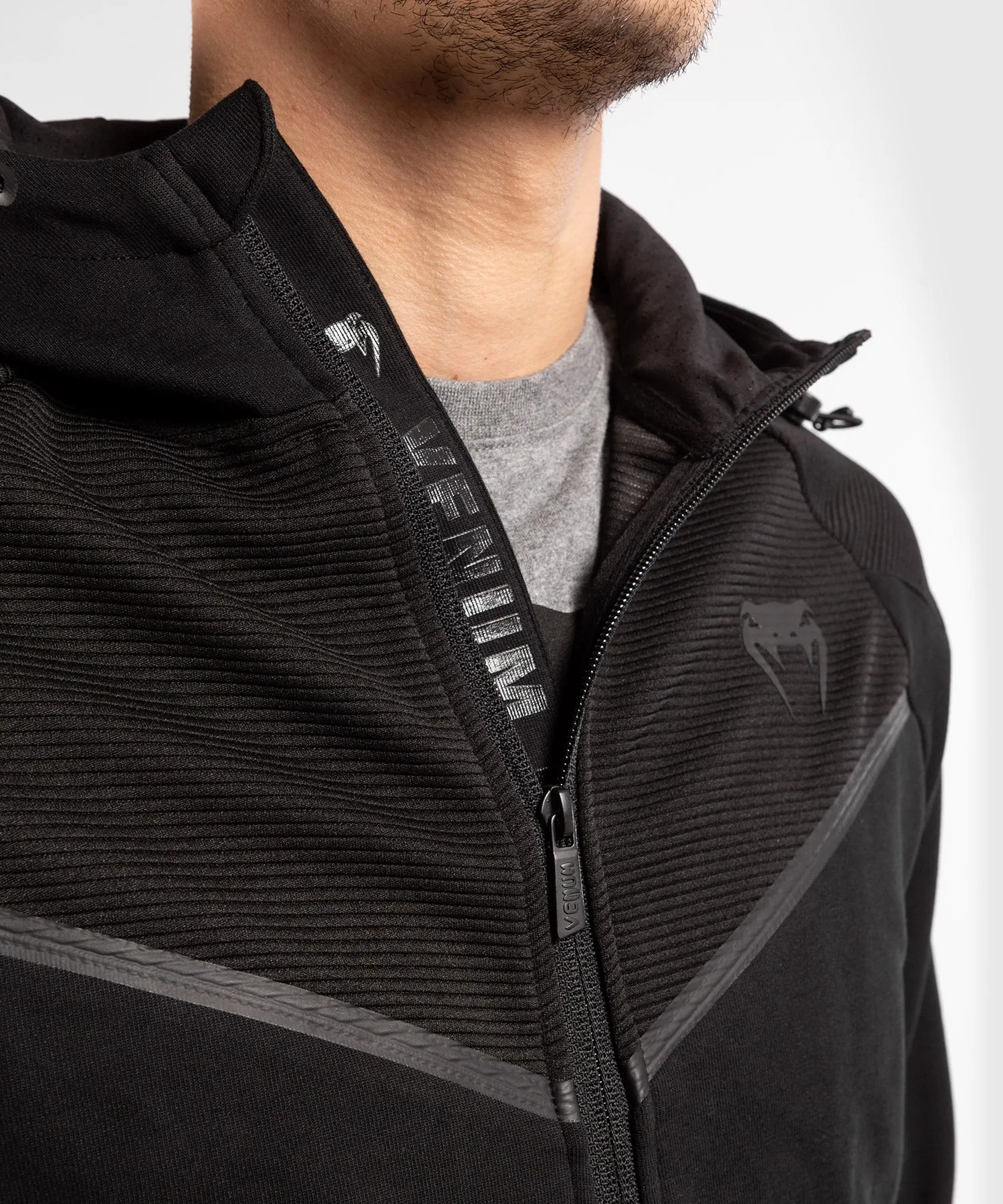 Venum Laser Evo 2.0 Hoodie - Black/Black