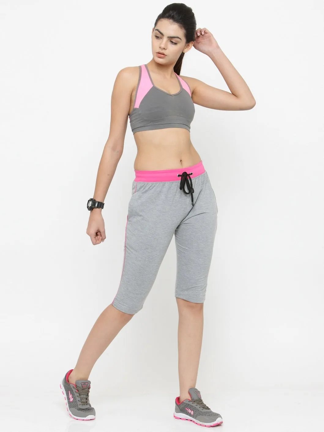 Women's Cotton Three Fourth Capri Shorts With Two Zippered Pockets