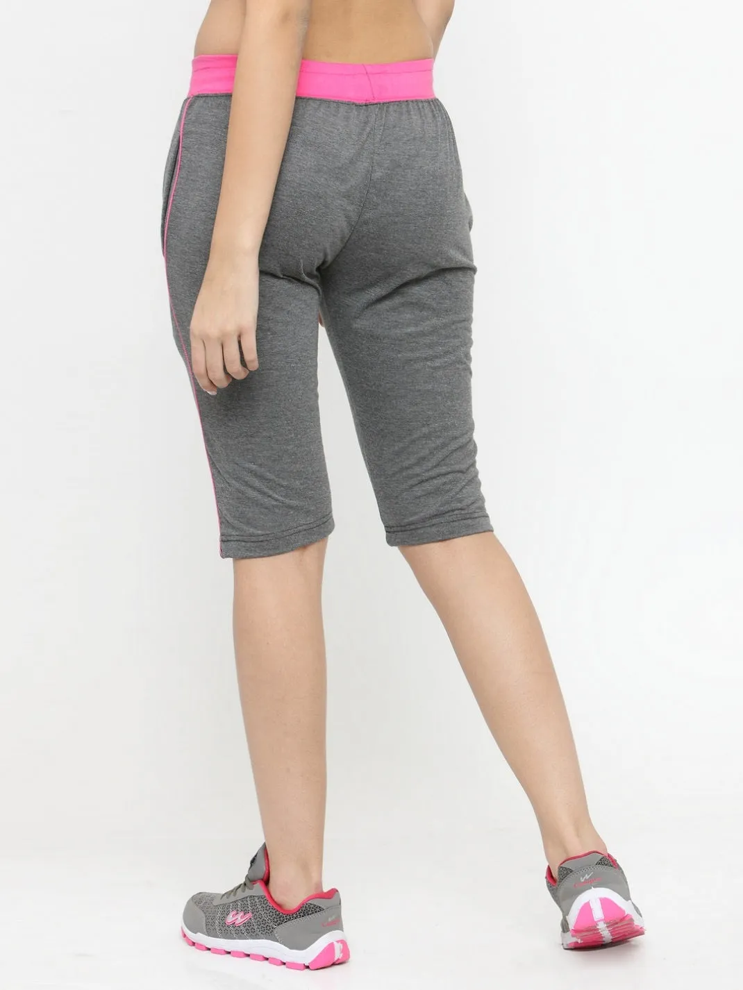 Women's Cotton Three Fourth Capri Shorts With Two Zippered Pockets