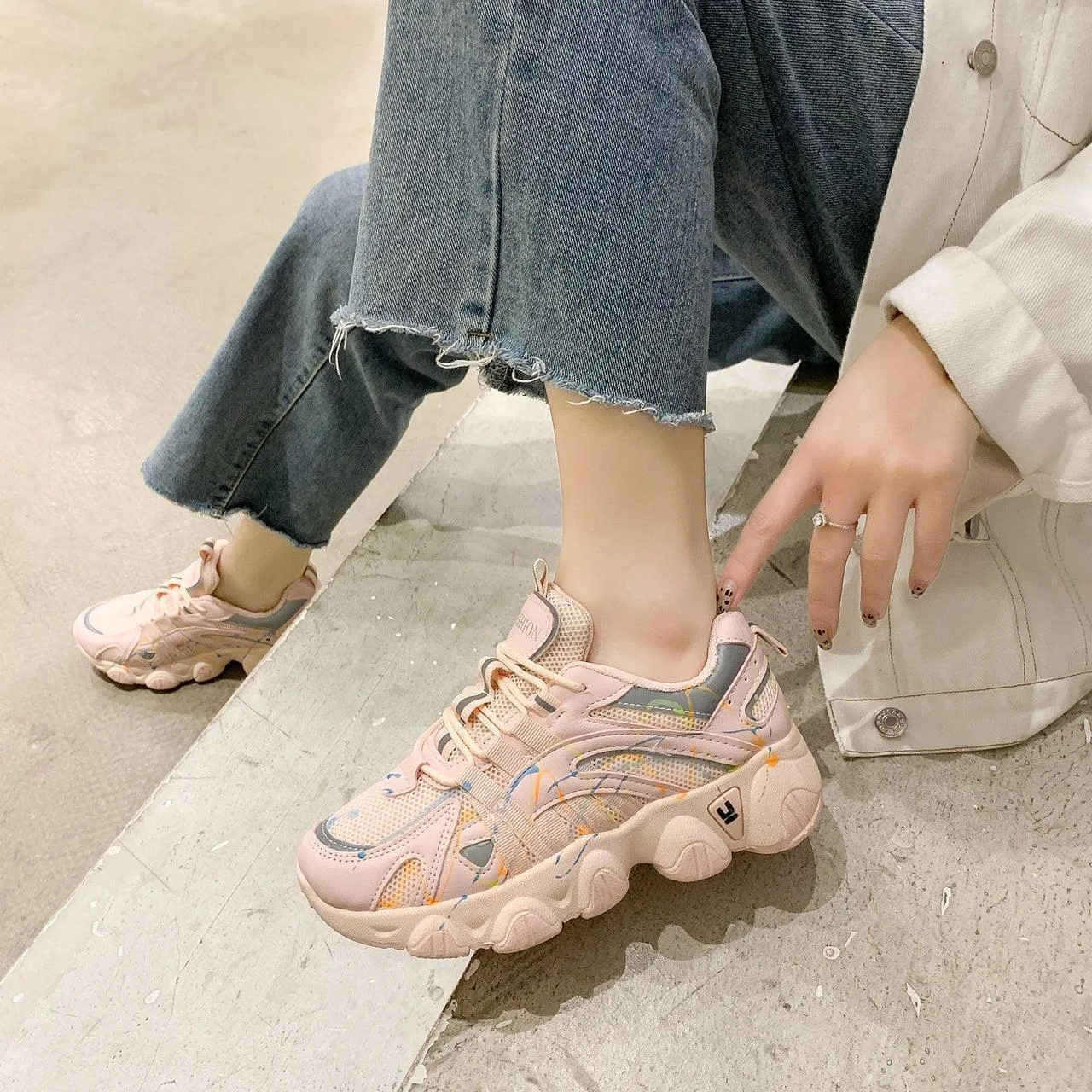Women’s Trendy Sneakers - Korean Style Casual Shoes